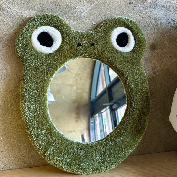 Tufted Frog Mirror - Green
