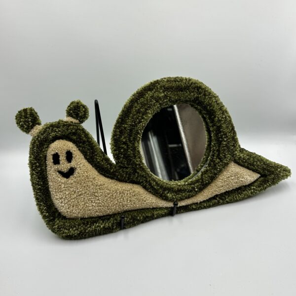 Tufted Green Snail Mirror